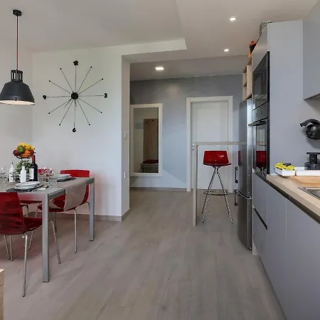 Rodela Apartment *